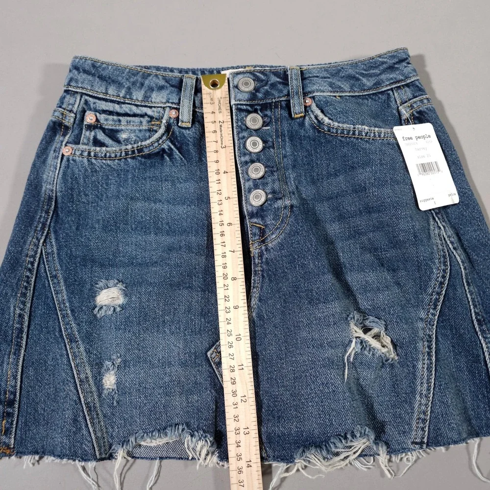 Free People Harvey Denim Mini Skirt Womens 25 Blue Distressed Button Fly New‎